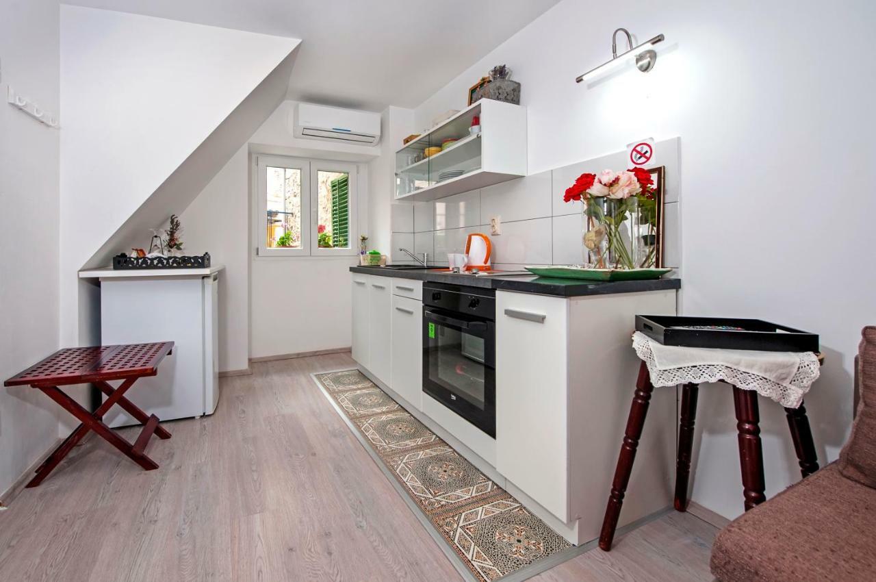 Apartman Delfin Rovinj Kültér fotó